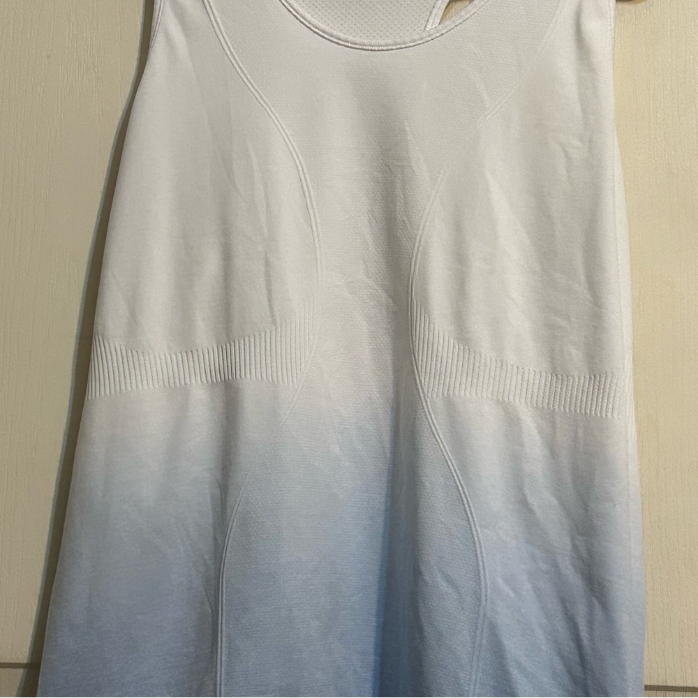 Zyia Hendrix Seamless Tank Top Ombré Size SKY XL Extra Large Blue White